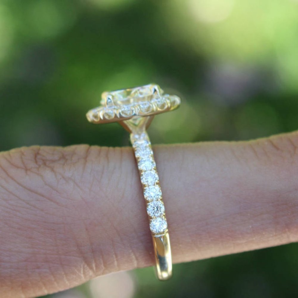 NEW Gold Round Diamond Halo Engagement Ring - Picture 6 of 6